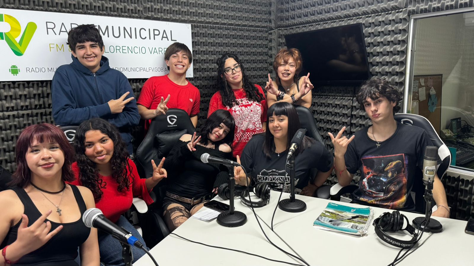 La radio en tu escuela: EES Nº24 Ricardo Carpani